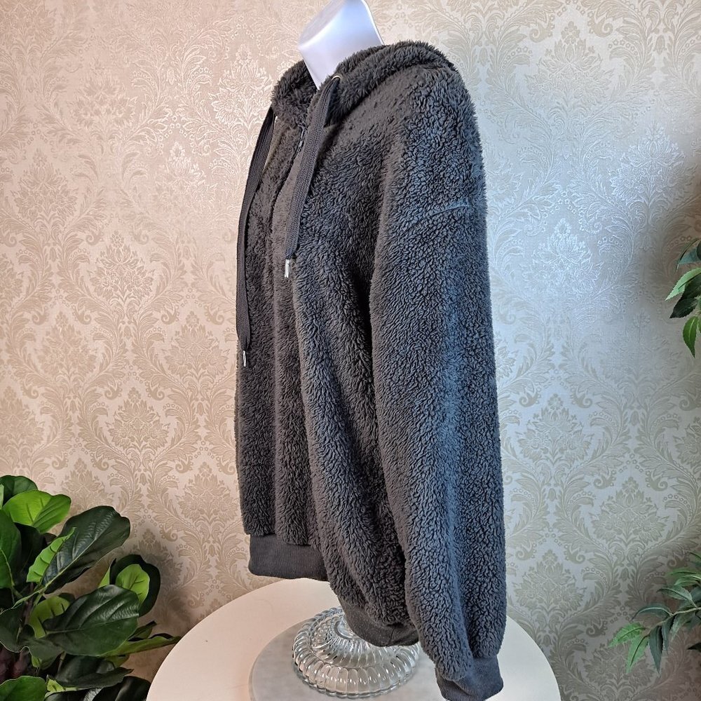 Gray Teddy Bear Hoodie Size Large 1/4 Zip Side Pockets Fuzzy Drawstring Hood EUC - Picture 5 of 11